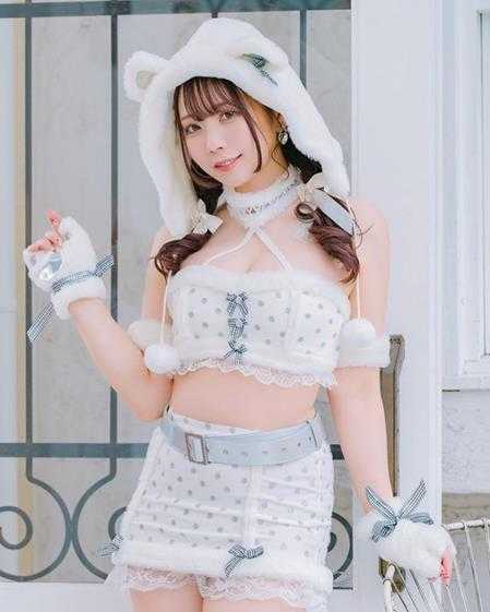 肉乎乎的棉花糖才是真绝色!岛国性感模特ないる美照