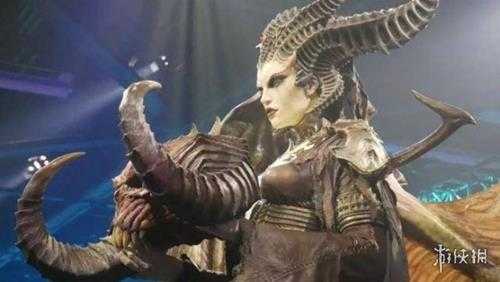 什么,你居然可以在暗黑不朽里爽玩暗黑4?